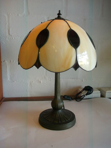SGBSLMP200 Stained Glass Lamp